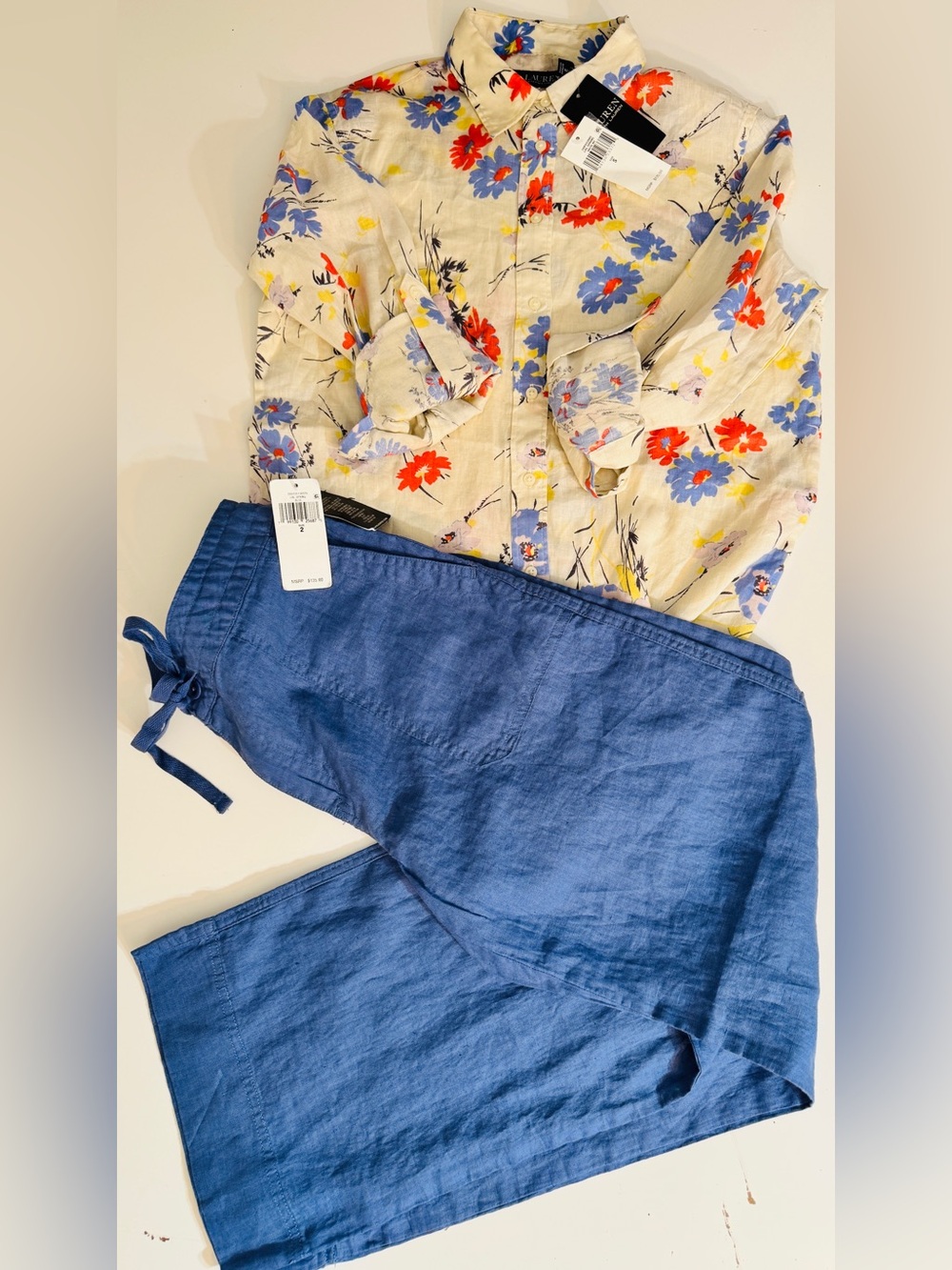 RALPH LAUREN 2 PIECE SET
PANTS SIZE 2, SHIRT SIZE SMALL
NEW WITH TAGS